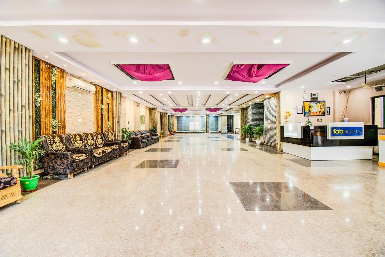 Hotel Sarweshwary Varanasi Exterior photo